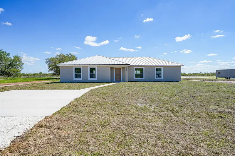 3060 Ne Top Ter, FL