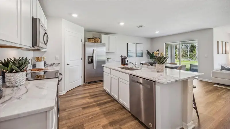 17144 Legacy Preserve Dr, FL