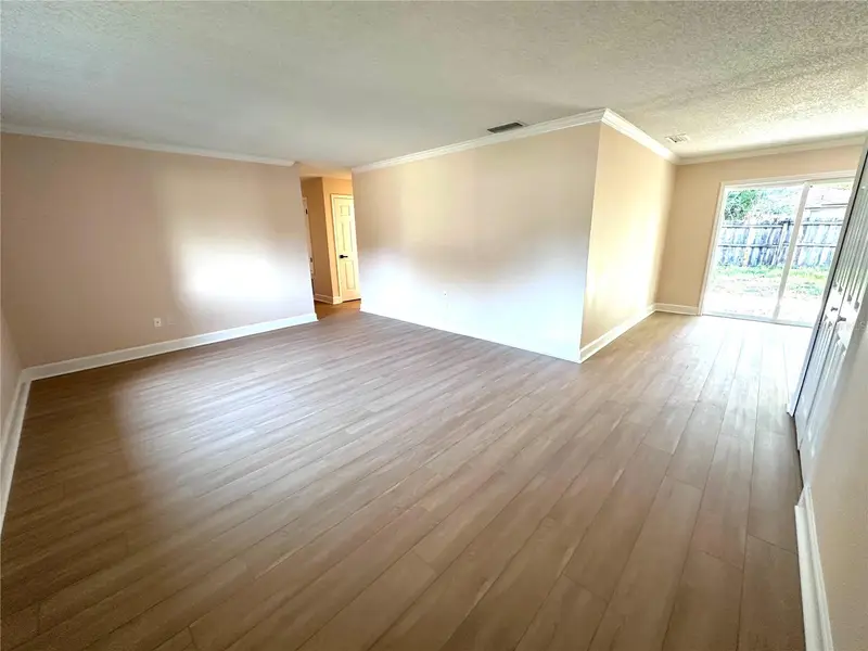 607 Wren Ave, FL