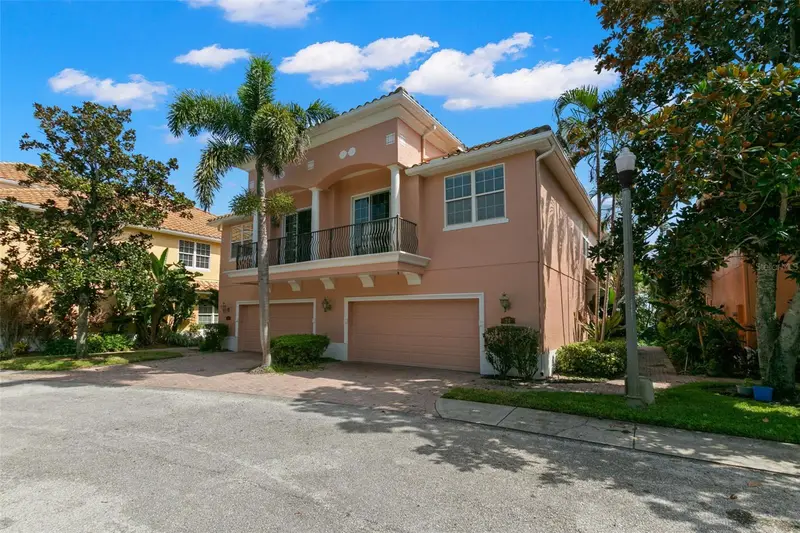 24 Mangrove Pt, FL