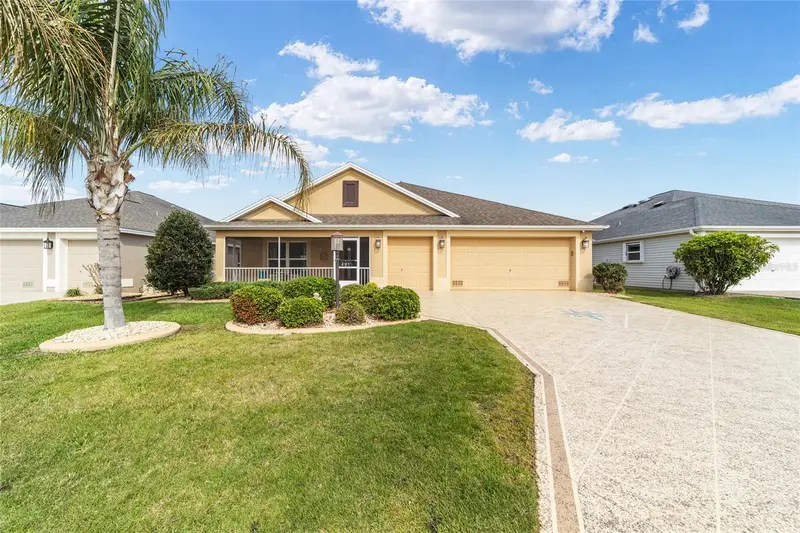 481 Island House Path, FL