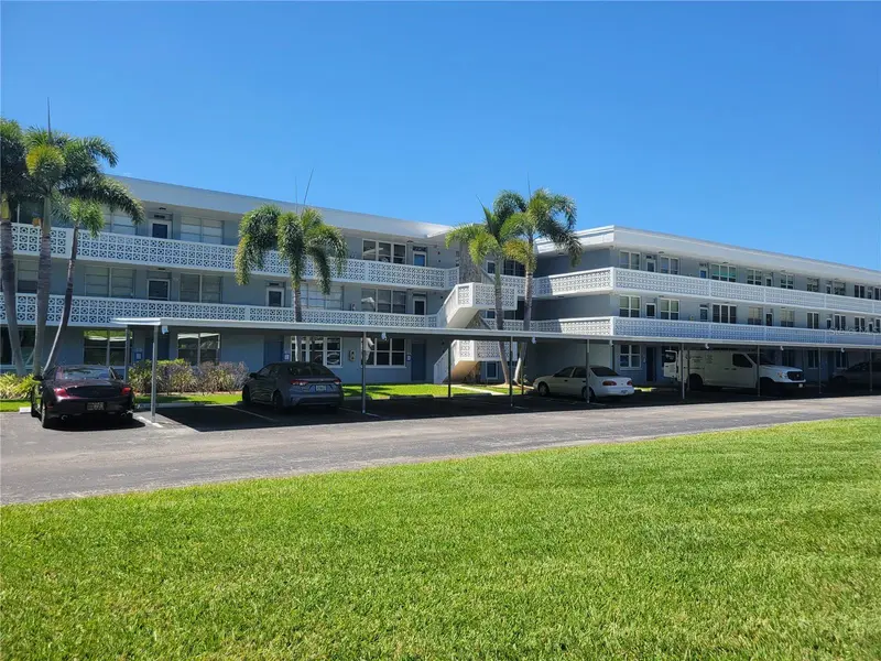 4720 Locust St Ne #219, FL