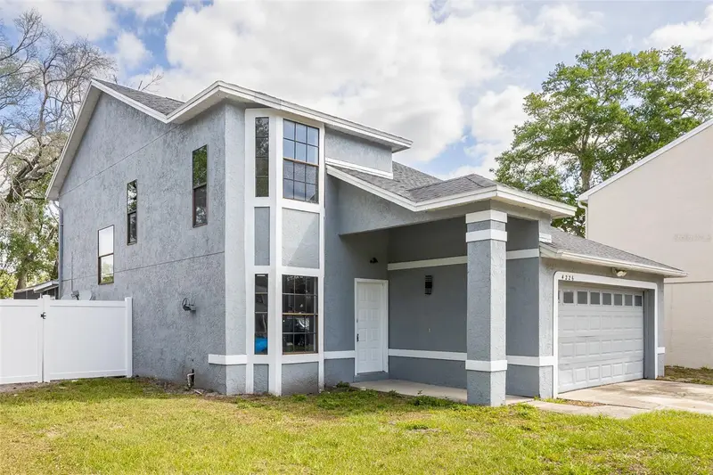 4226 Cloverleaf Pl, FL