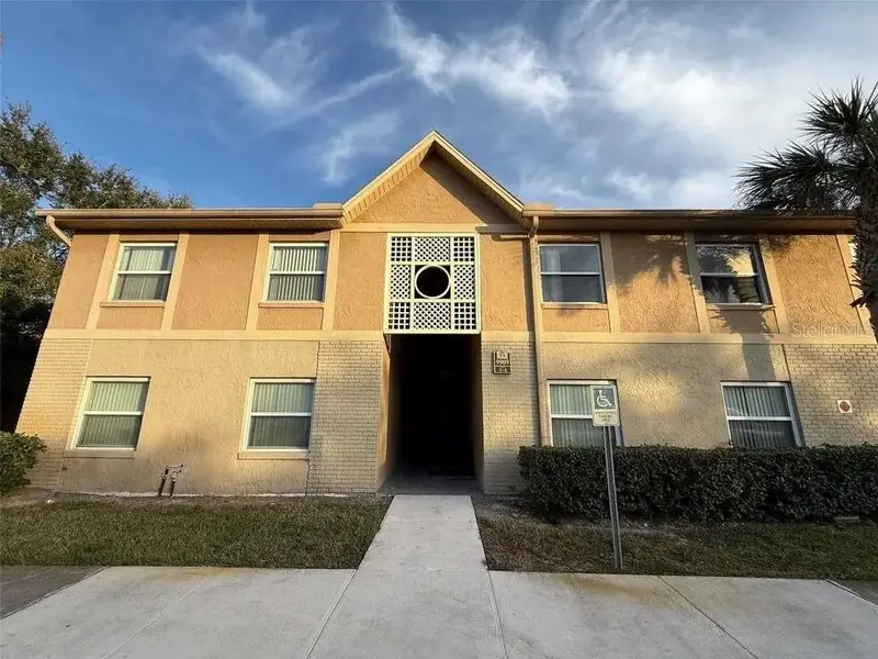 9909 Sweepstakes Ln #4, FL