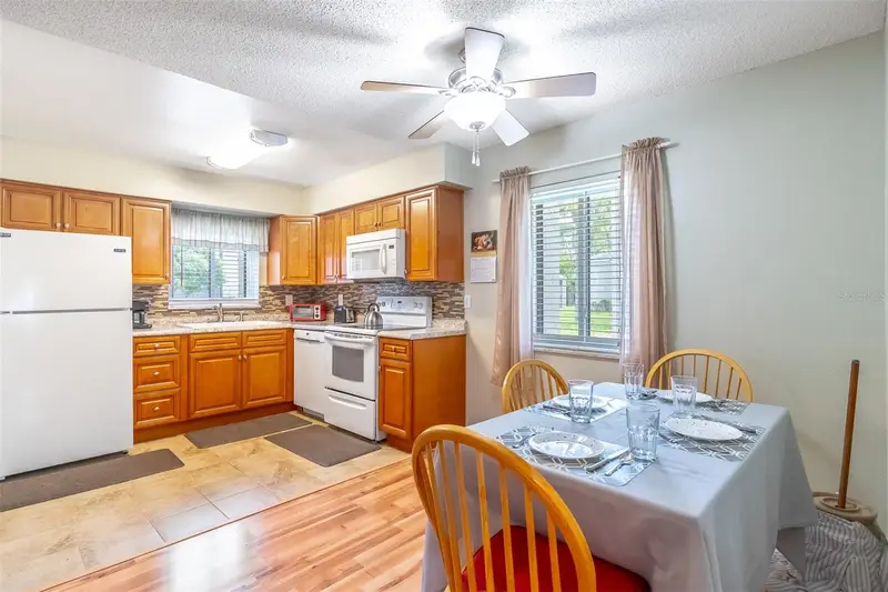 106 Springwood Cir #B, FL