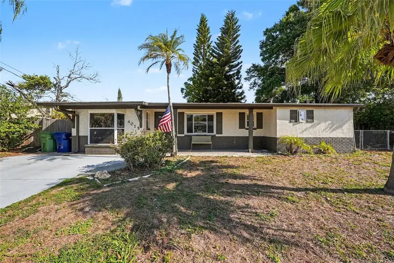 4015 W Land Ave, FL