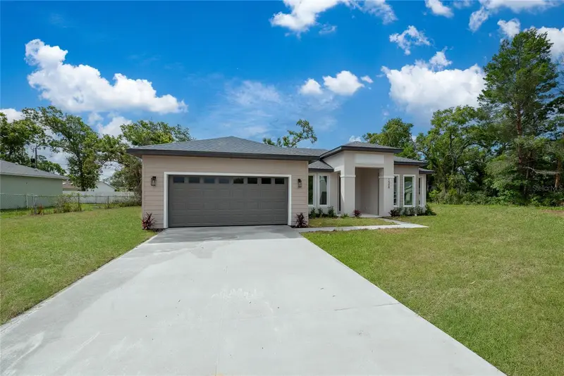 6265 Skyview Dr, FL