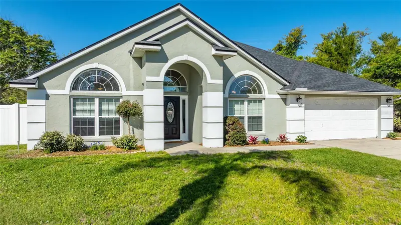 5 Farr Pl, FL