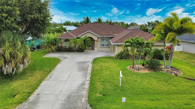 138 Broadmoor Ln, FL