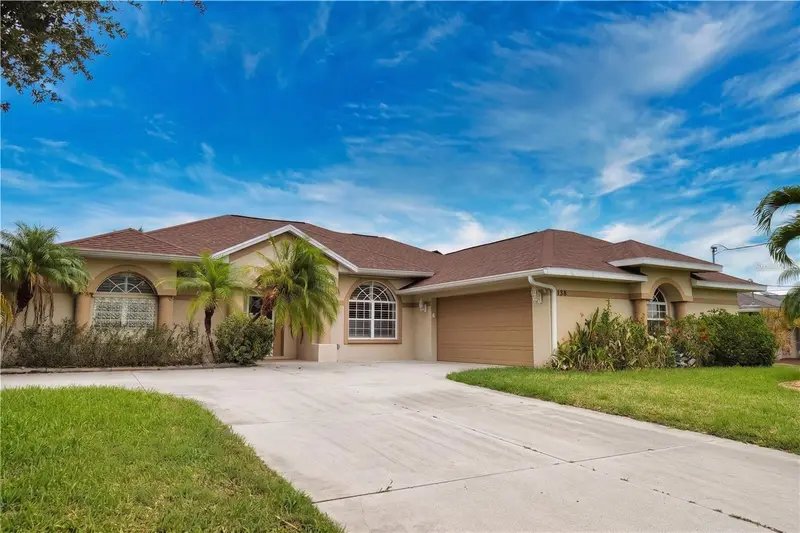 138 Broadmoor Ln, FL