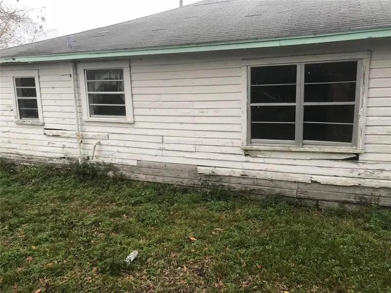 2340 Broadway St, FL