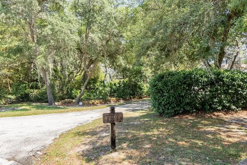 1320 Trail By The Lk, FL