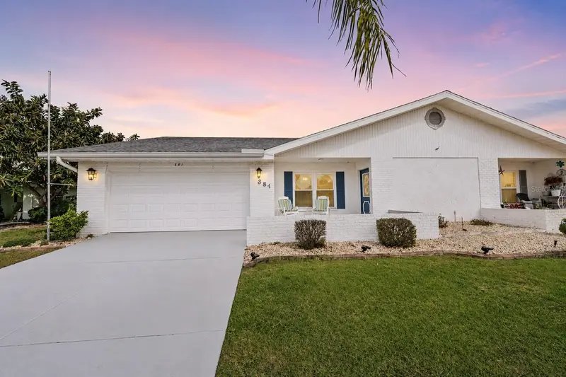 381 Club Manor Dr, FL