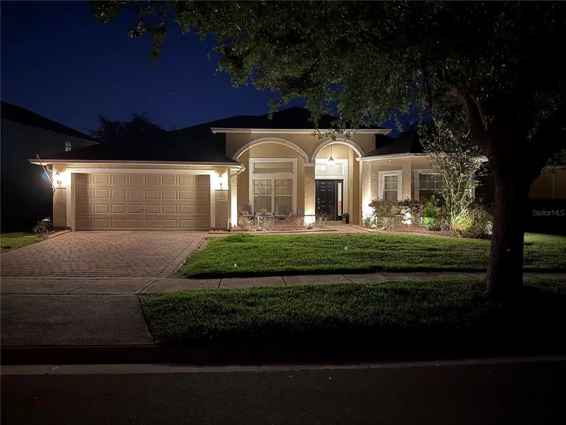 2693 Patrician Cir, FL