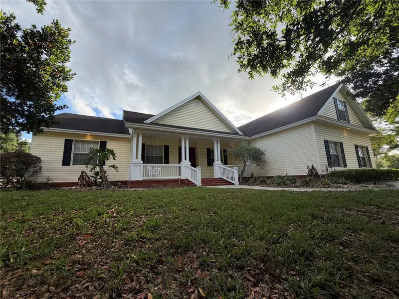 255 Bayberry Dr, FL