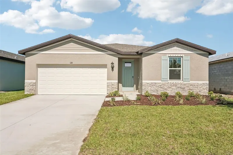 128 Outback Hideaway Ave, FL