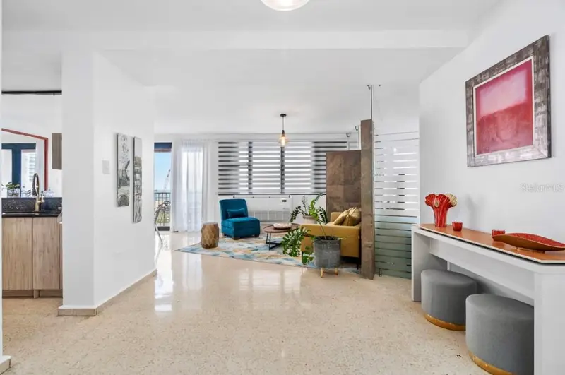 1202 Av Magdalena Magdalena #702, PR