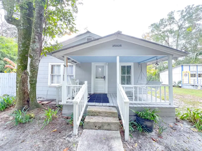 25825 W Newberry Rd, FL