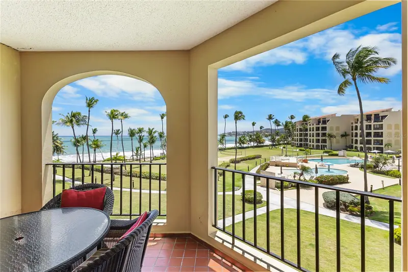 190 Candelero Dr #228, PR