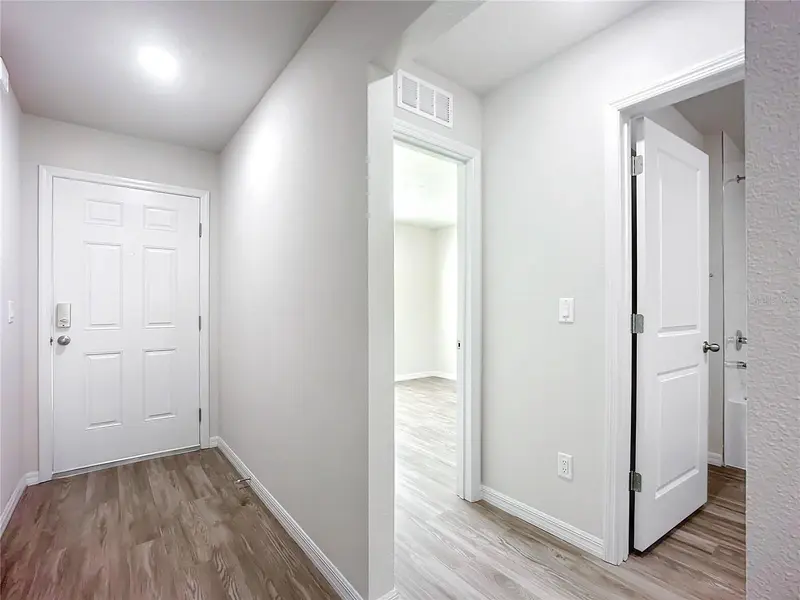 13 Unique Ct, FL