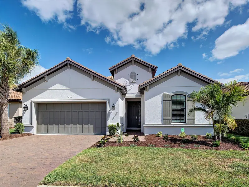 5616 Scarlotti St, FL