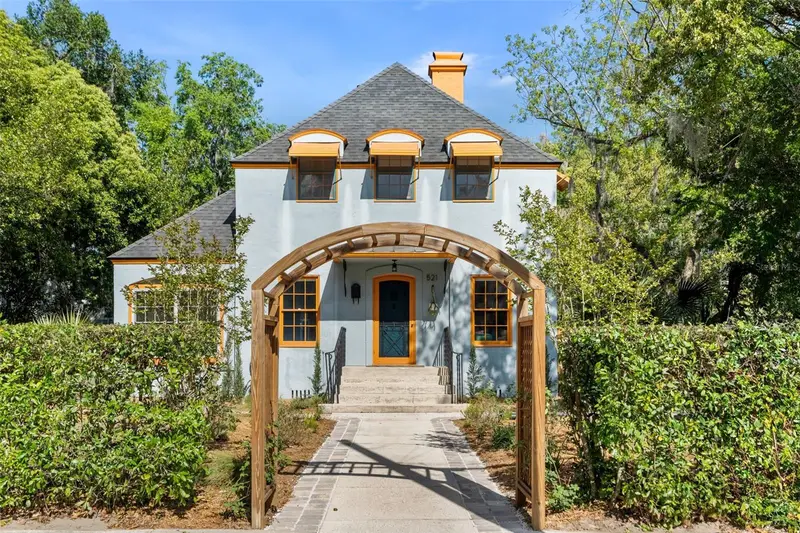 521 6th Street, FL