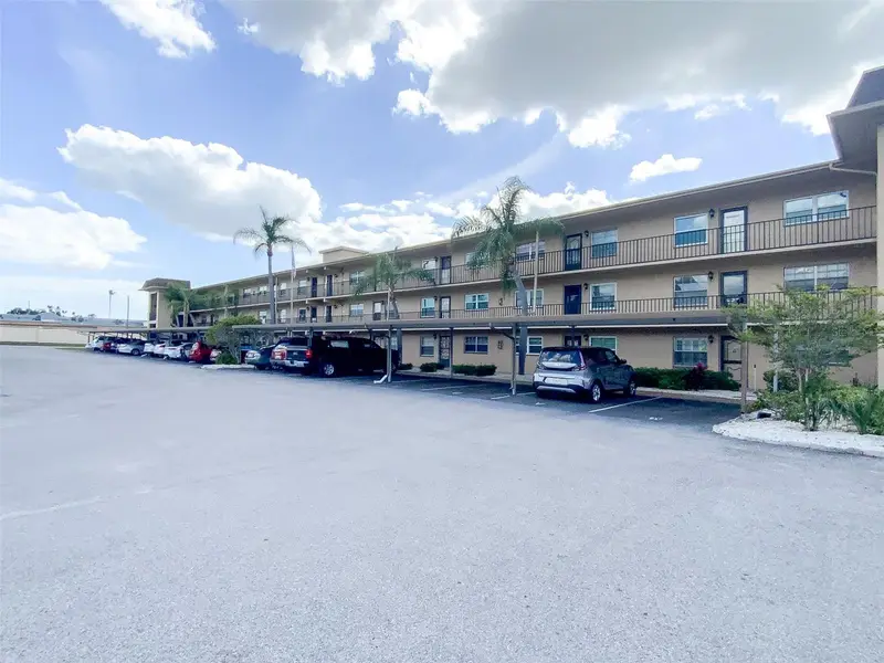 1370 Heather Ridge Blvd #204, FL