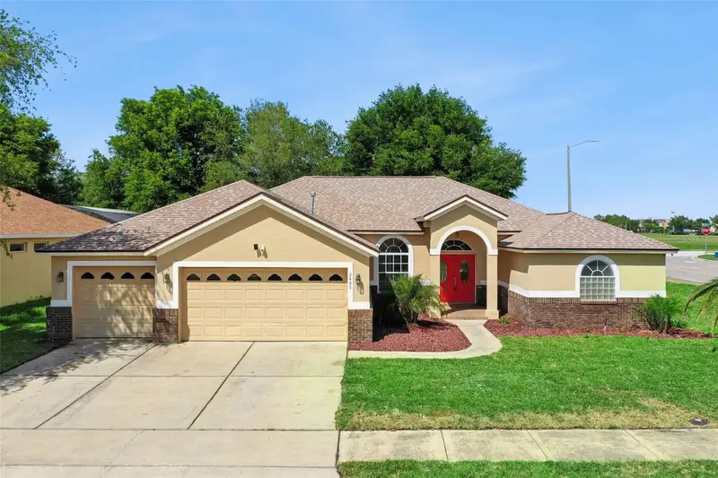 2440 Holly Ridge Ct, FL