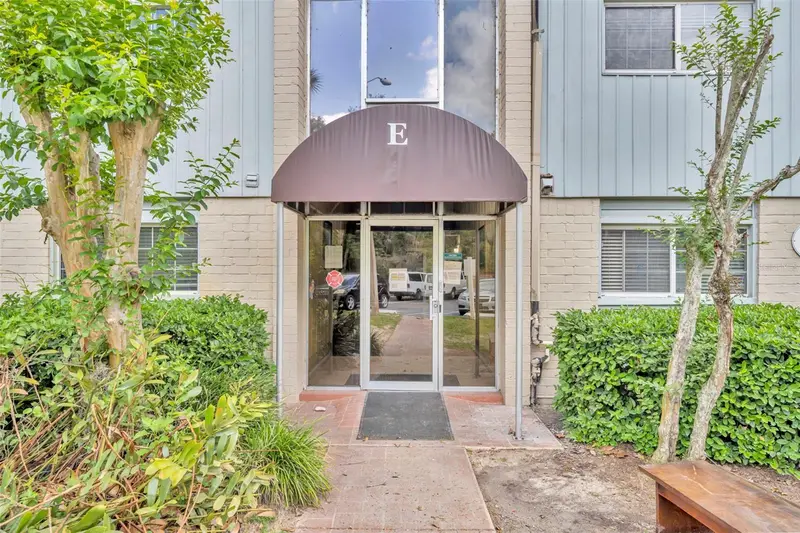 1695 Lee Rd #E116, FL