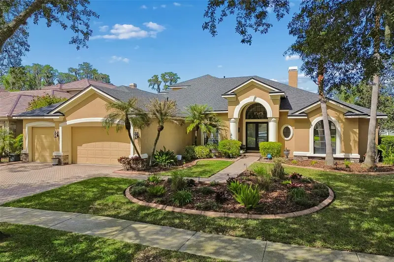 21227 Sky Vista Dr, FL