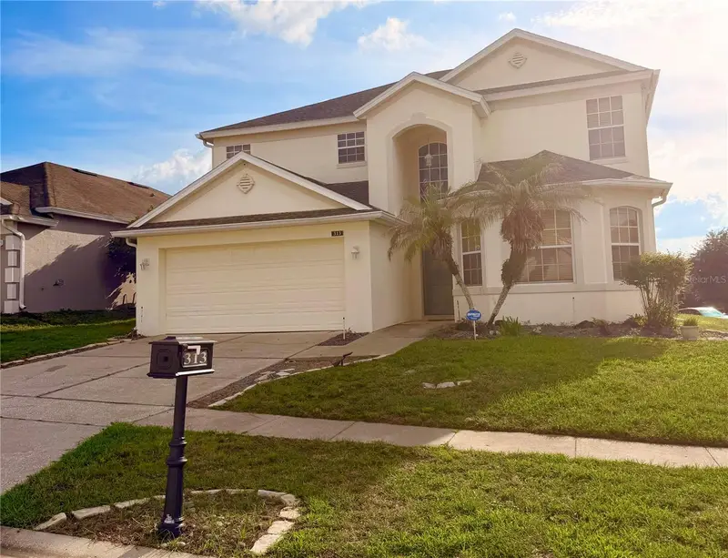 313 Higher Combe Dr, FL