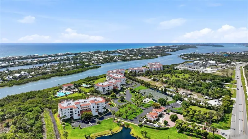 11160 Hacienda Del Mar Blvd #202, FL