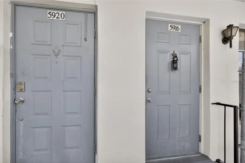 5916 Village Cir #5916, FL