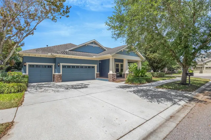 5201 Sparrowglen Place, FL