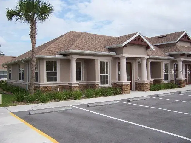 381 Palm Coast Pkwy Sw #4, FL