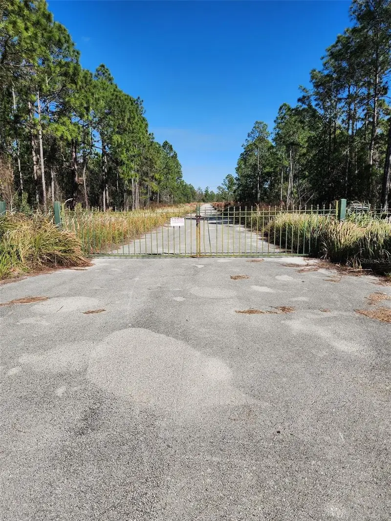 Egret Dr, FL