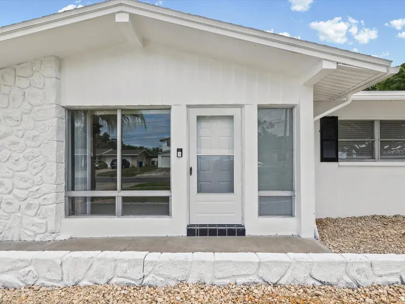 865 Imperial Dr, FL