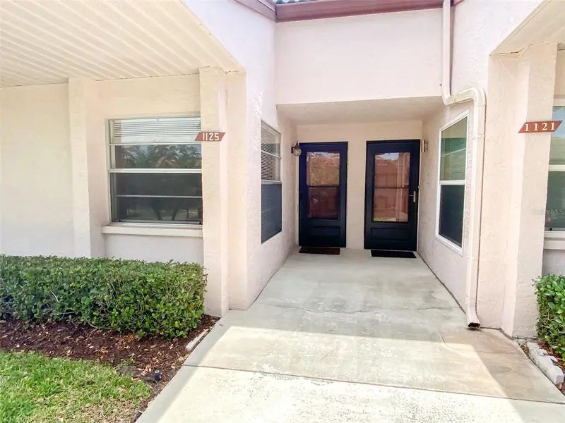 1125 Montrose Pl, FL