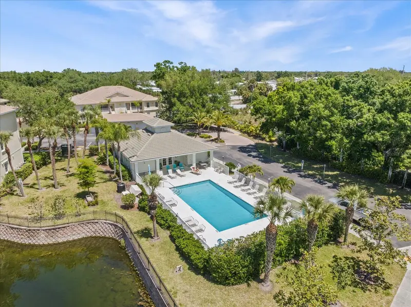 300 Gardens Edge Dr #324, FL