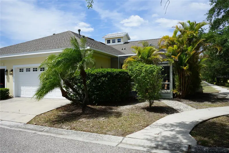 201 Sunset Crest Ct, FL