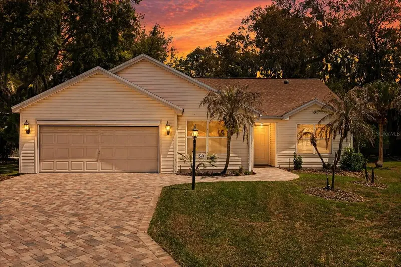 501 Herrera Ct, FL