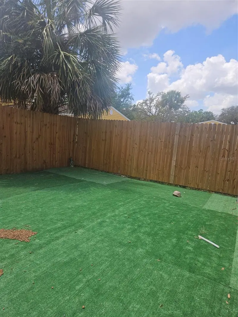 5134 Tennis Court Cir, FL