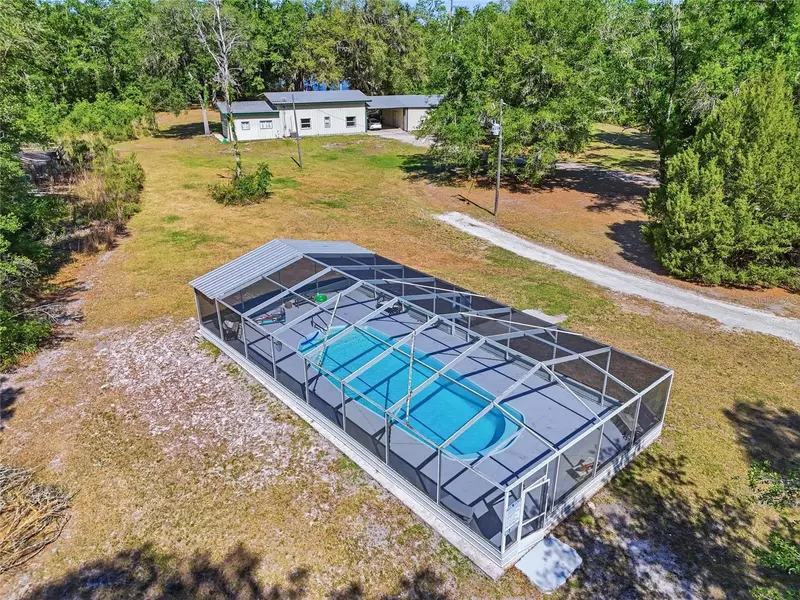 401 Se Falcon Rd, FL
