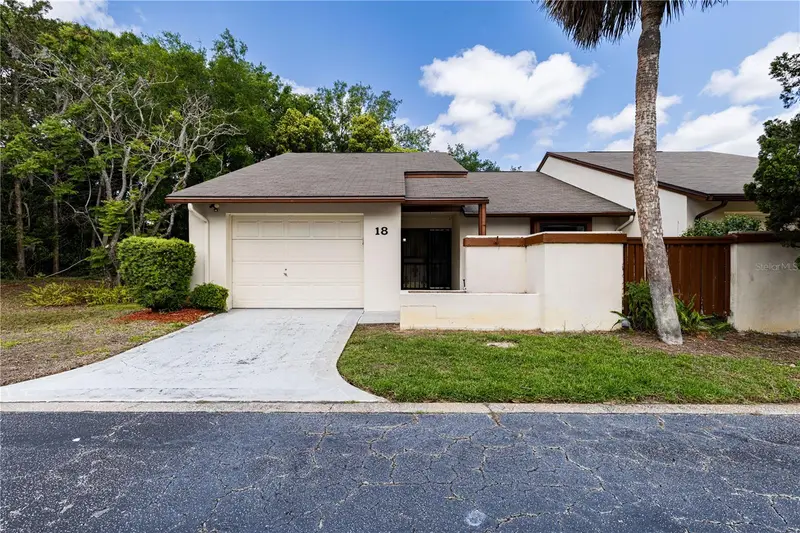 2681 Washington Ave #18, FL