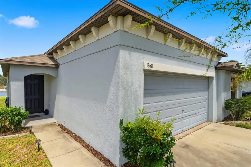 12611 Lemon Pepper Dr, FL