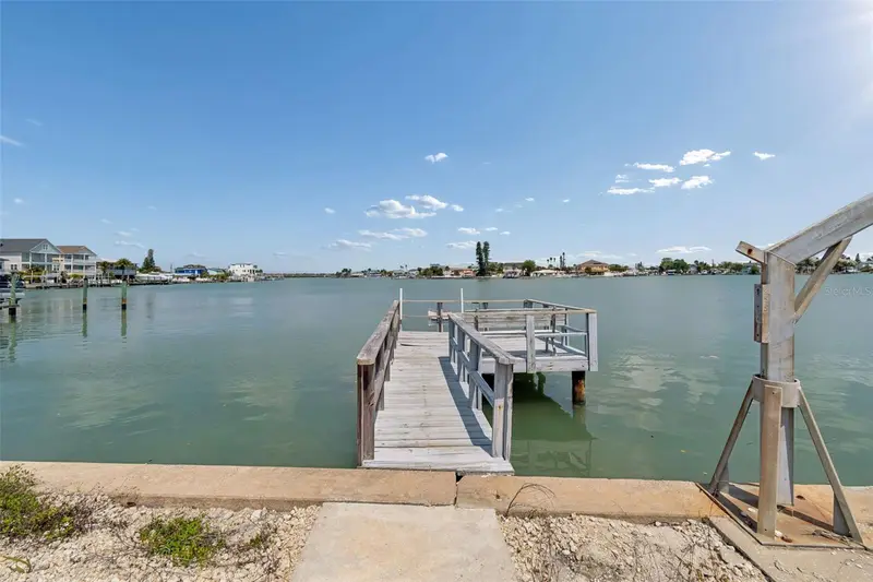 14257 N Bayshore Dr, FL