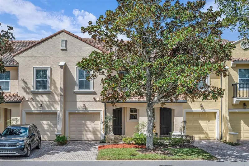 1393 Benevolent St, FL