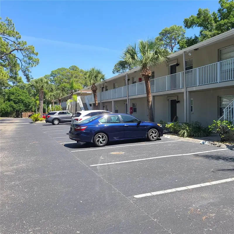 924 La Costa Cir #4, FL