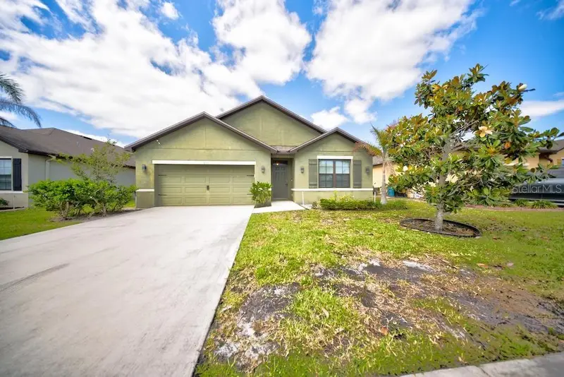 6151 Northwest Regent St, FL