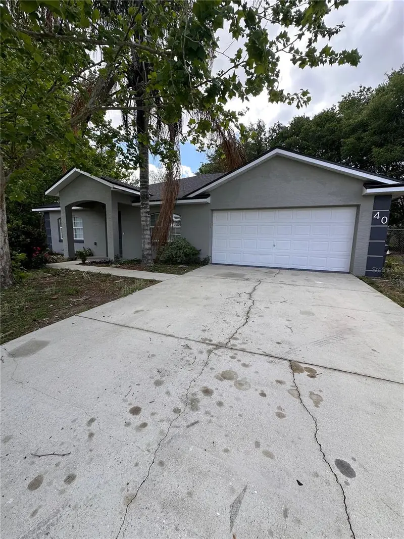 40 Willow Run, FL